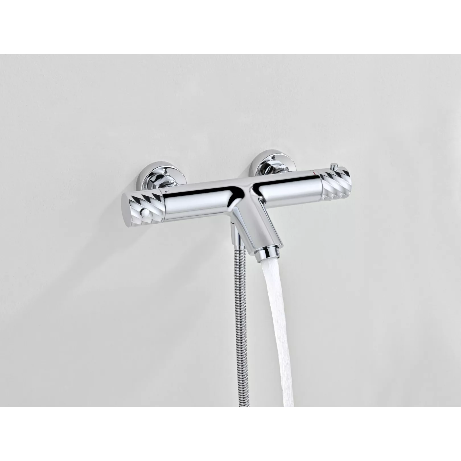 Colonne de bain/douche mural encastré TWIST thermostatique