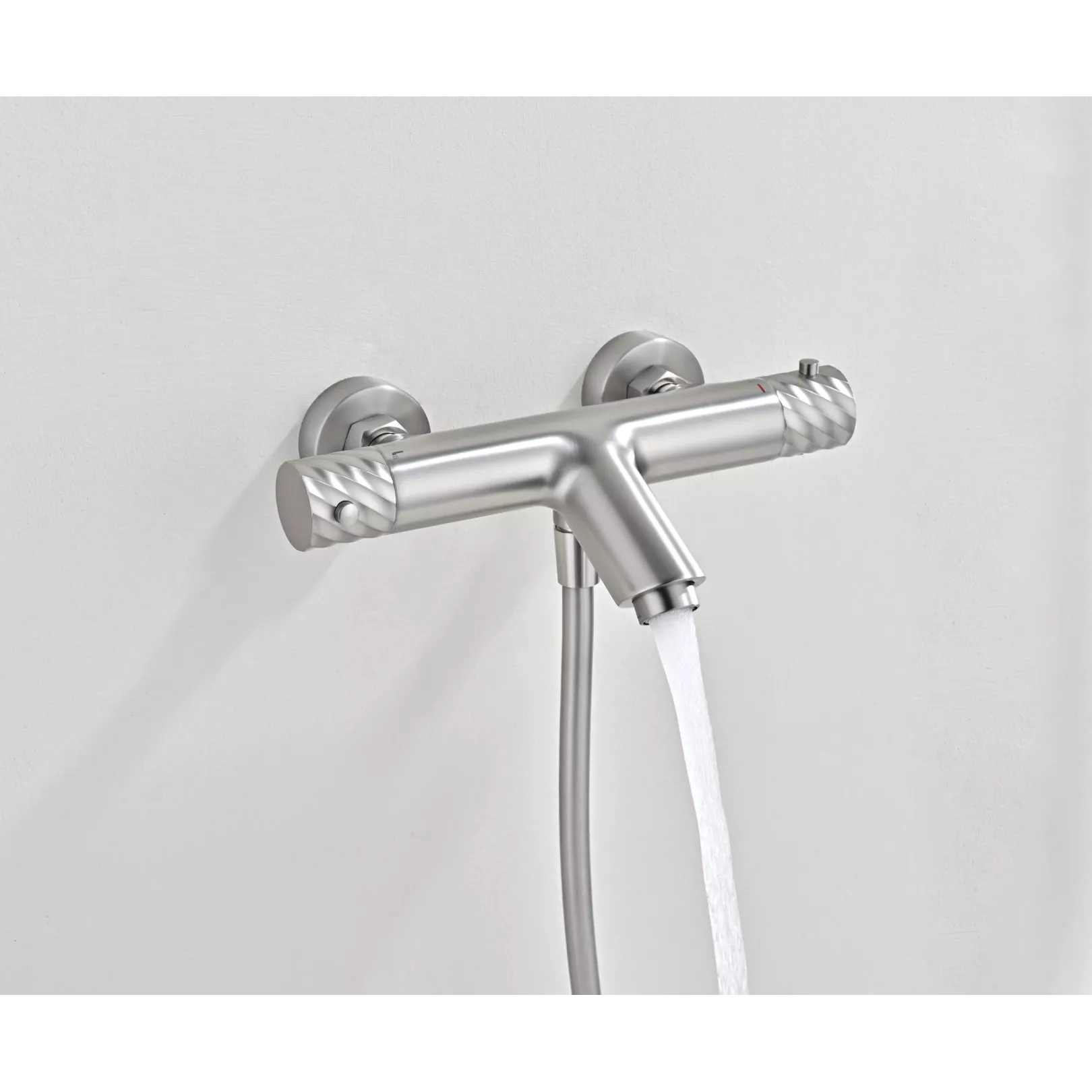 Colonne de bain/douche mural encastré TWIST thermostatique